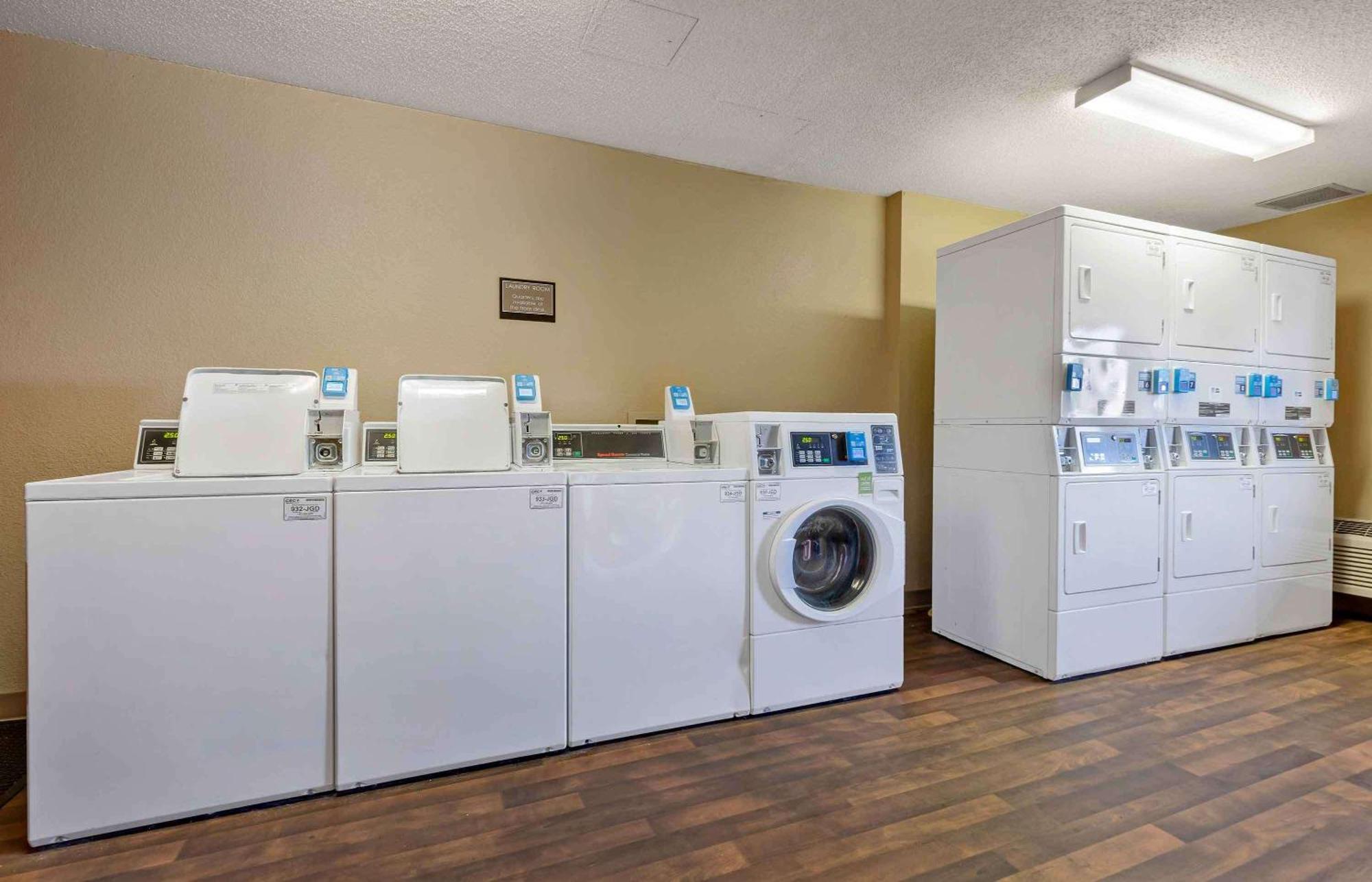 Extended Stay America Select Suites - Columbia - Ft Jackson Zewnętrze zdjęcie