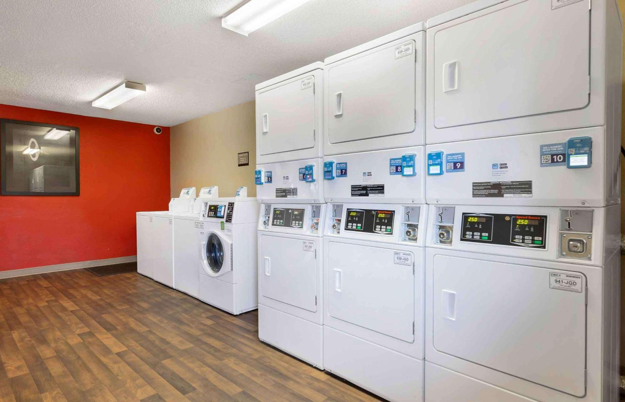 Extended Stay America Select Suites - Columbia - Ft Jackson Zewnętrze zdjęcie
